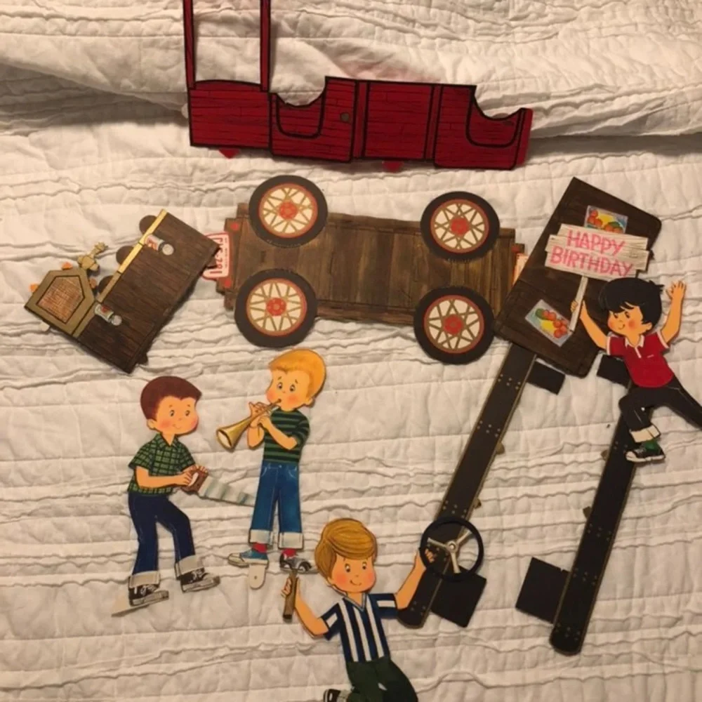 Vintage Hallmark Plans-A-Party Decorations Birthday Centerpieces